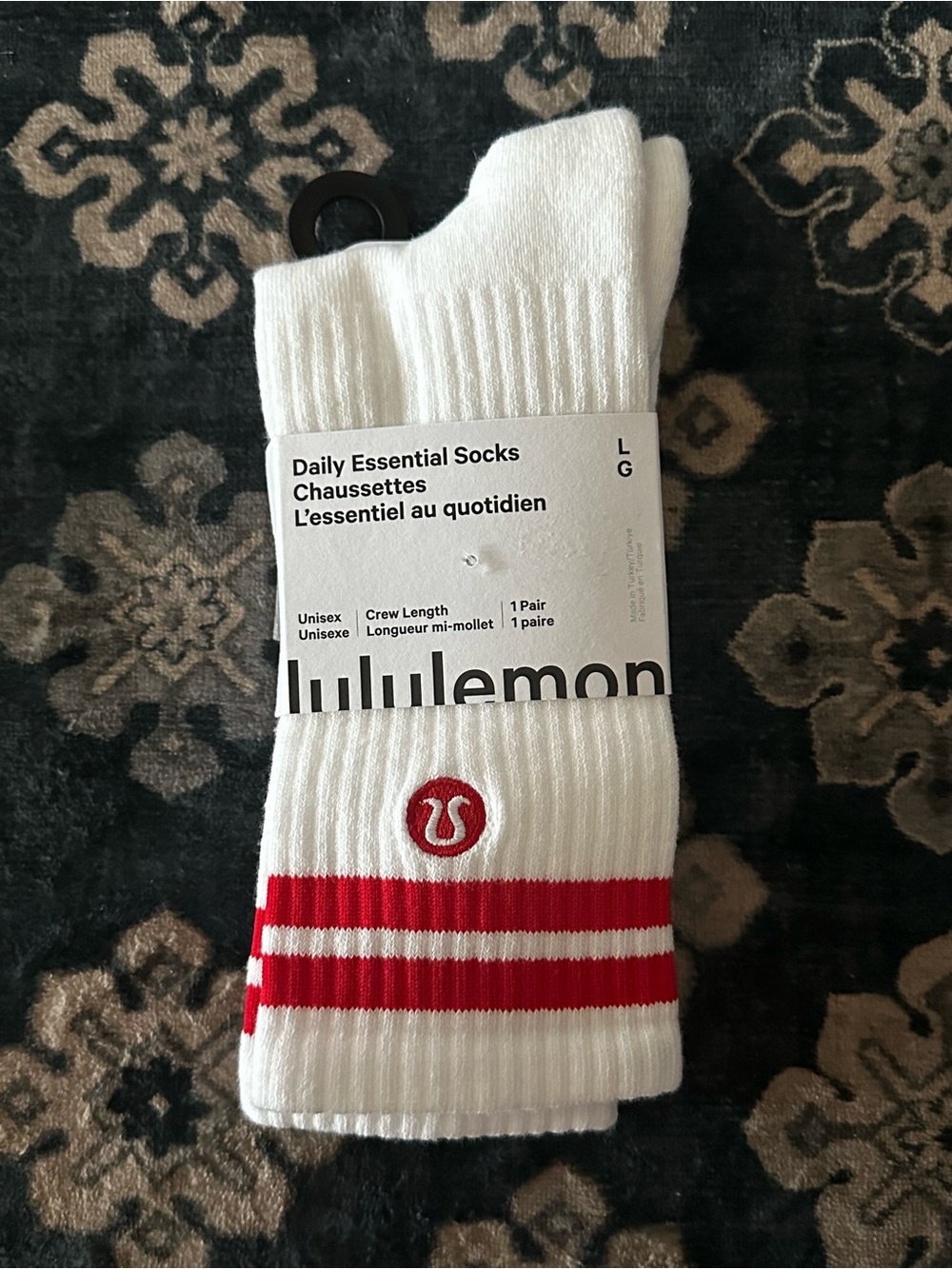 lululemon Unisex Daily Essential Crew Socks - White with Red Stripe